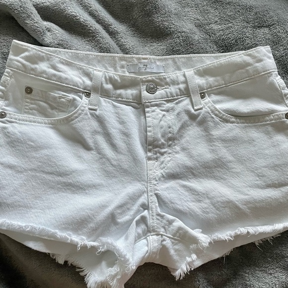 7 for all man kind shorts - Picture 2 of 6